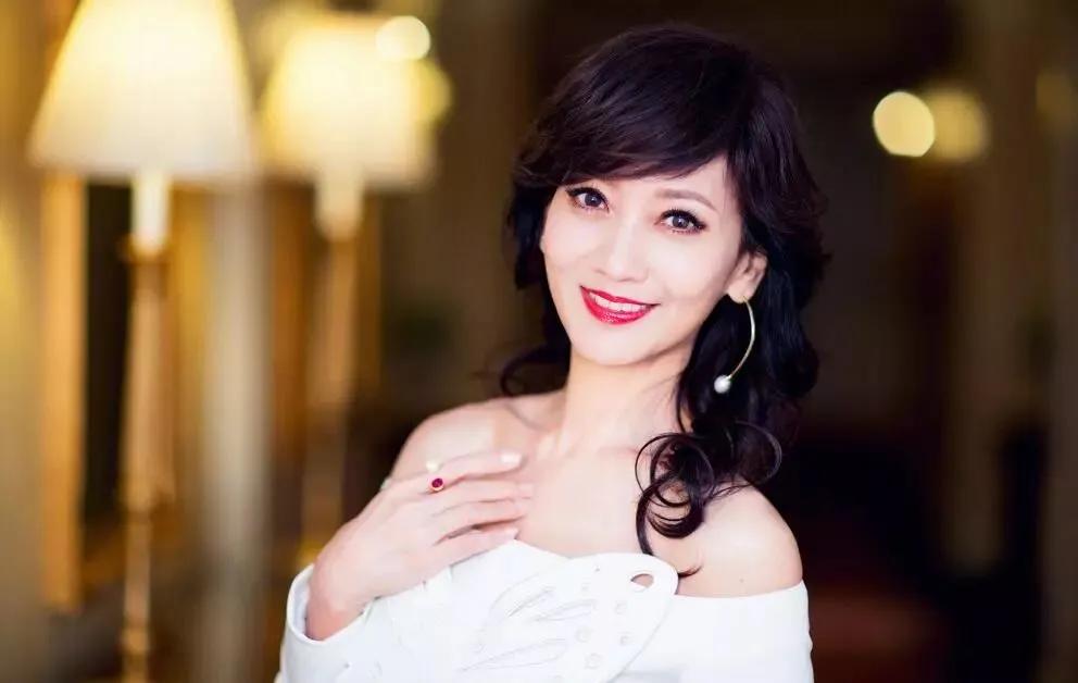 为央视中秋晚会献唱的10位老艺术家，最大的91岁，最小的64岁