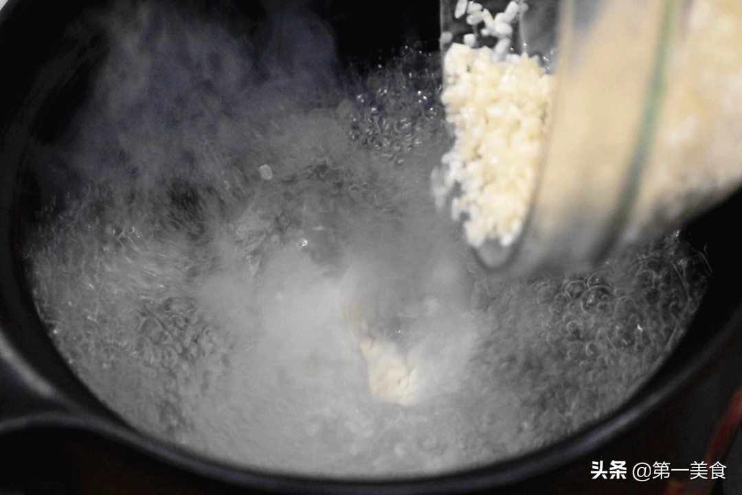 皮蛋瘦肉粥的做法家常,皮蛋瘦肉粥的做法家常視頻