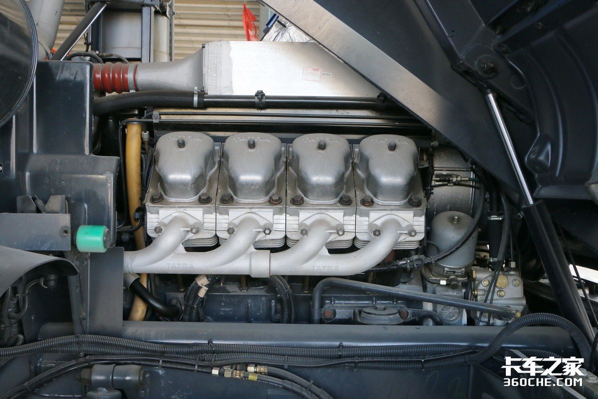 二郎神)现今,太脱拉卡车公司隶属于德国大众,并且为其提供底盘,发动机