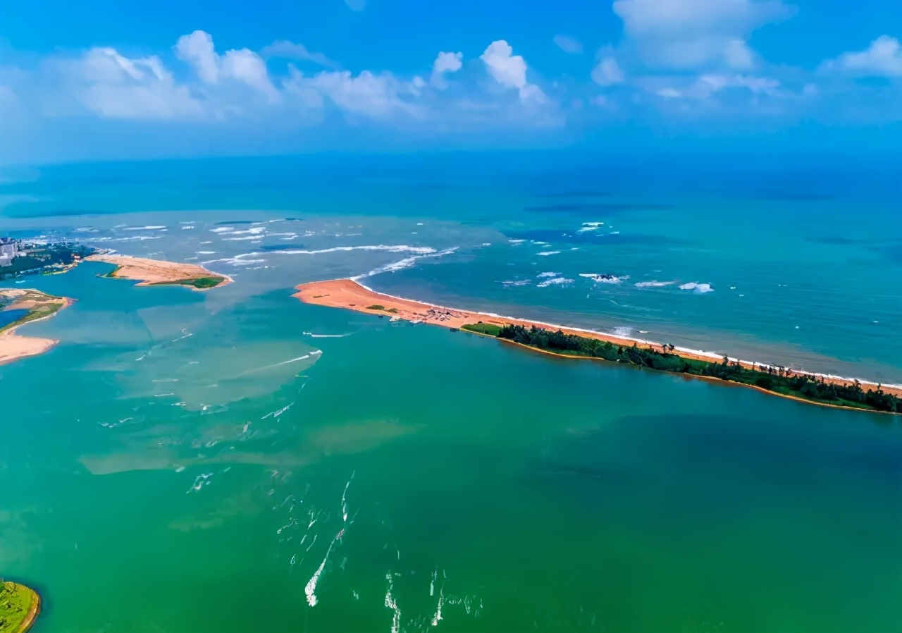 东部海南椰风海韵，如诗如画迷醉游人