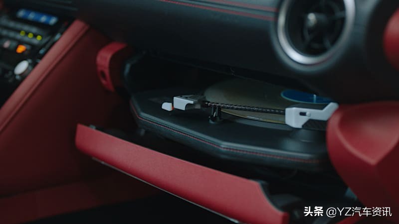 雷克萨斯IS专用汽车手套箱，精致实用，完美匹配车型