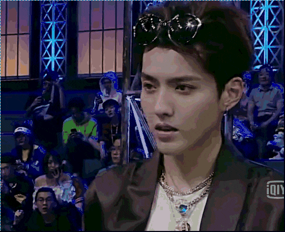 中国有嘻哈，文体两开花：你要的freestyle，都在返乡列车上