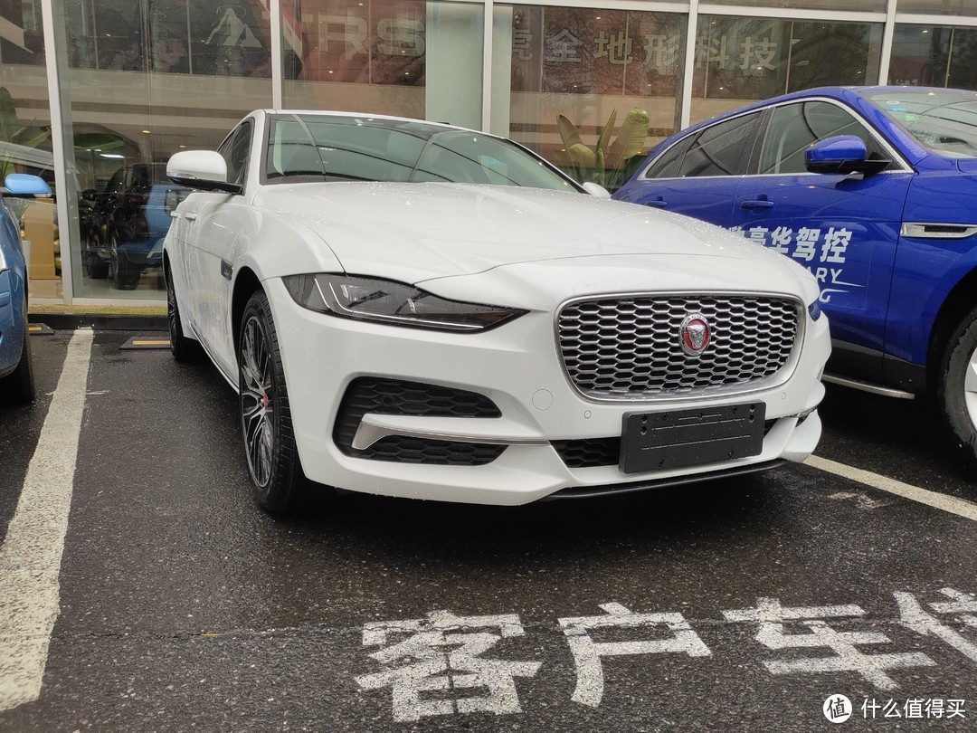 捷豹汽车源自英国，捷豹XEL彰显英伦豪华基因