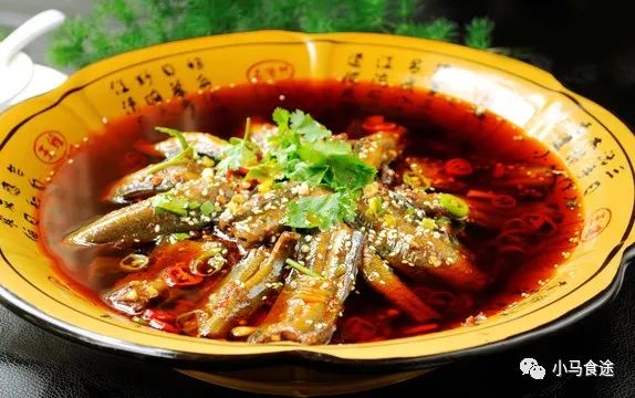粉蒸鳝鱼的家常做法(鲜嫩美味，精选食材打造经典)