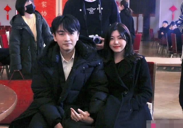 陈妍希晒儿子过万圣节，4岁小星星帅气出镜，长高变瘦气质像陈晓