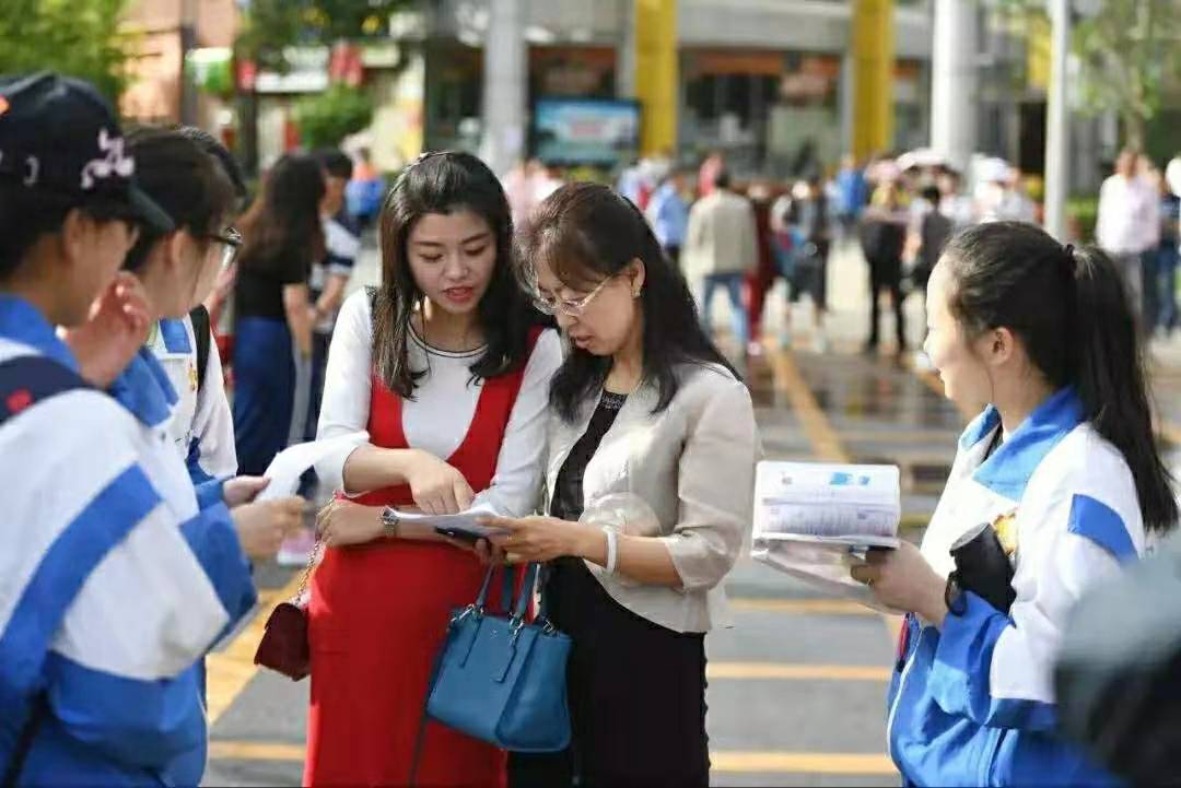 学生高考成绩609分，被专科院校录取，家长还很高兴