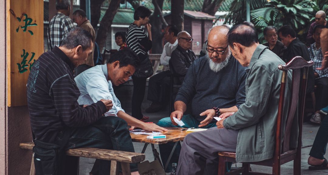 如何给爸妈买保险？性价比最高的产品都在这里