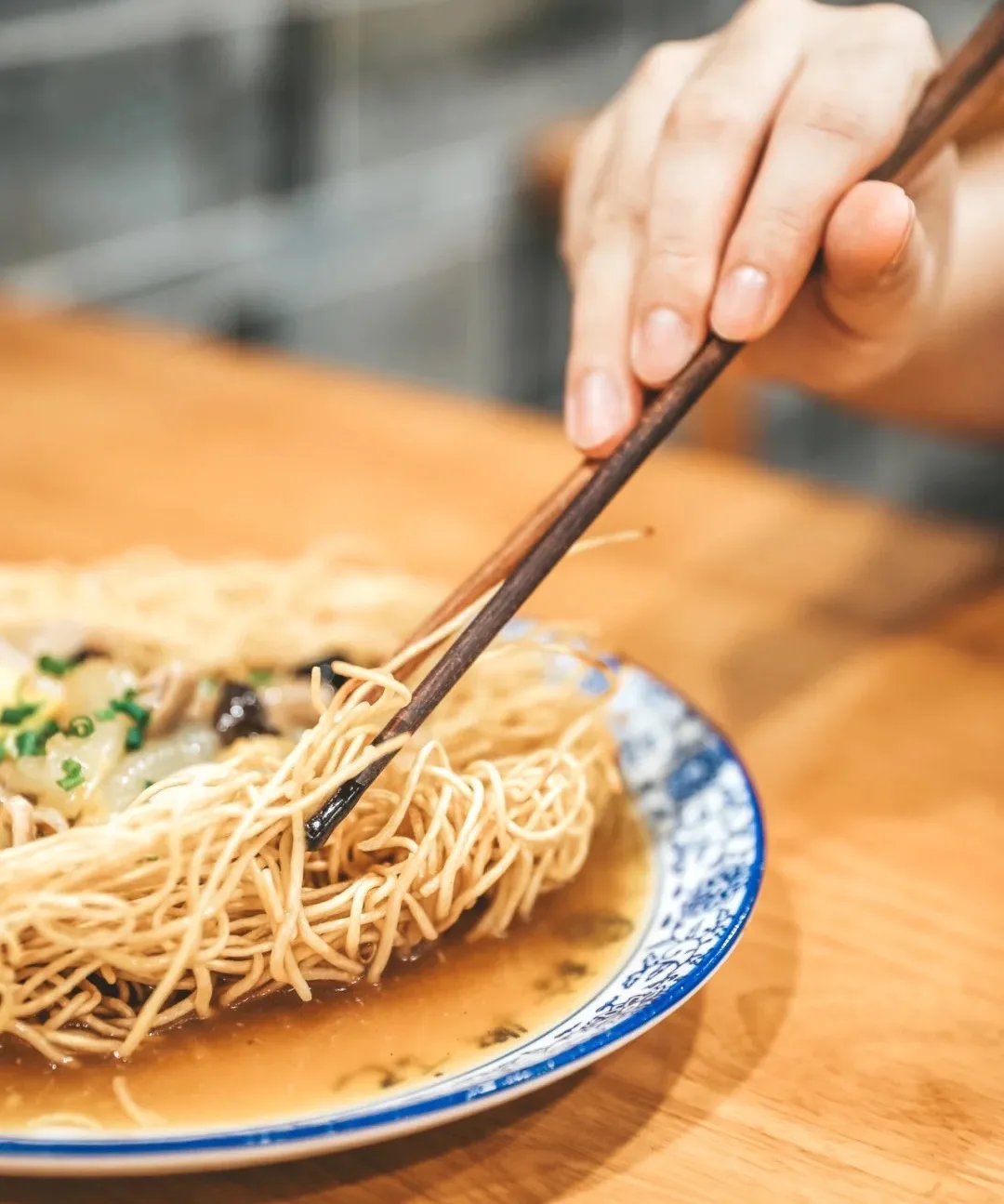 老虎脚爪、油墩子......这些上海人才懂的暗号，你能猜对几个？