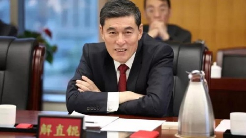 毛阿敏丈夫解直锟：从印刷厂工人到身价万亿，生活低调热衷做慈善