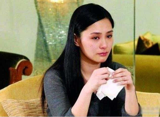 陈冠希前女友阿娇,艳照门受到最大伤害的女人,被爆已跟赖弘国离婚 第3张