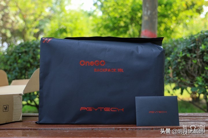 PGYTECH OneGo双肩摄影包深度评测分享 双肩摄影包哪个品牌好