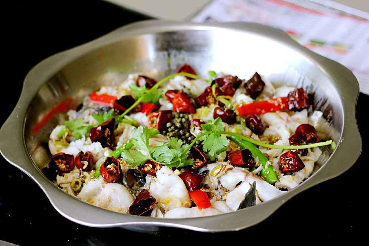 超下饭炝锅鱼的做法(教你营养好吃的川味炝锅鱼)