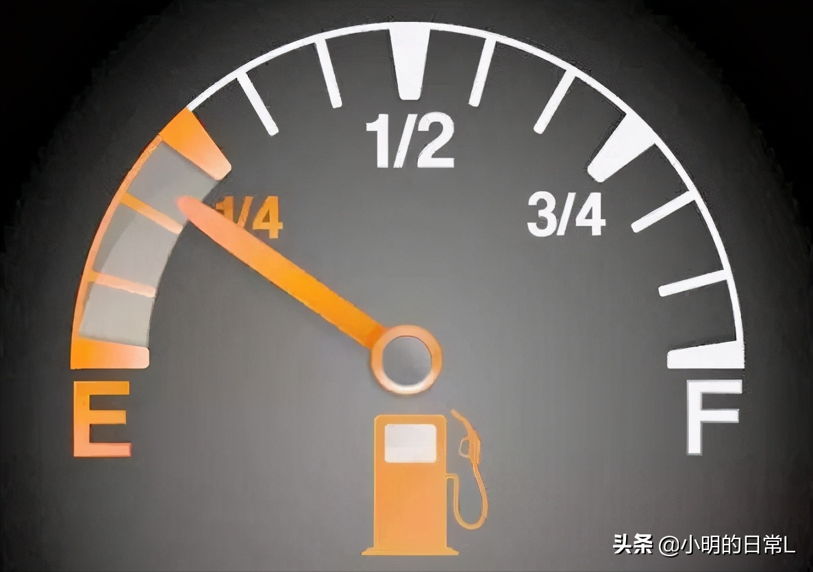 油箱ef分别代表什么意思？汽车油不足图标显示什么