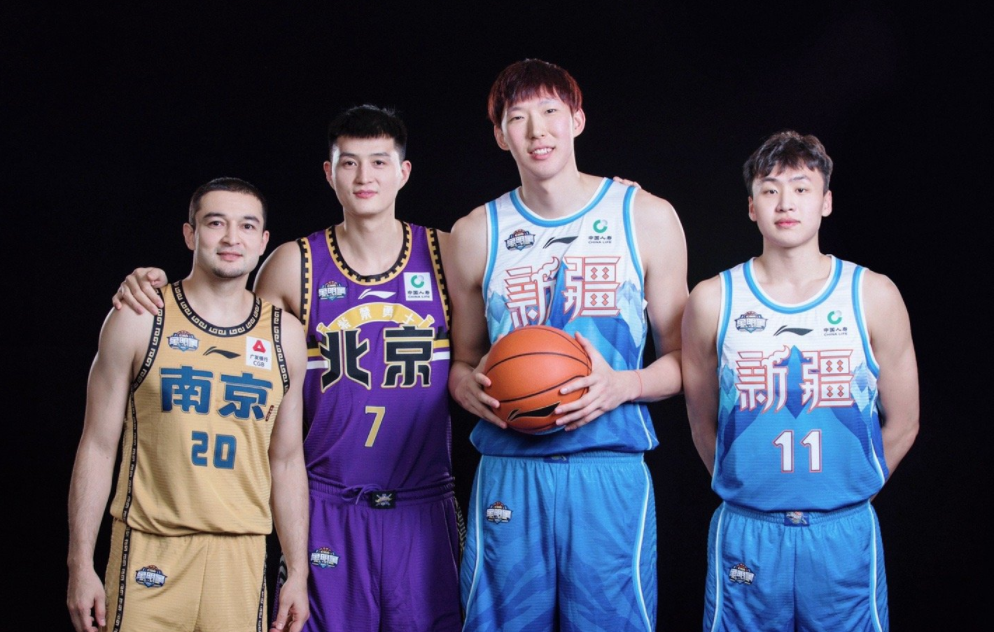 cba工资为什么这么低(周琦闹离队三大原因，年薪从2000万降到600万，巨大落差无法接受)