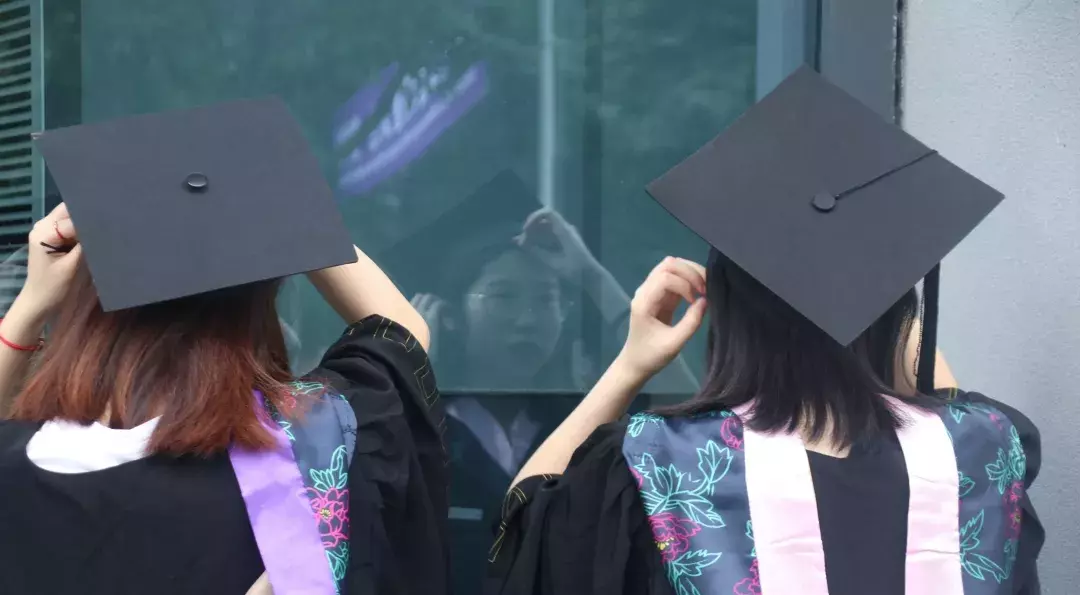 川大锦江学院毕业典礼：最真挚 最不舍 最温馨