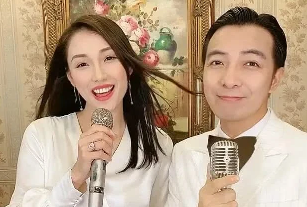 言真,名冼燕坚,出生于大名鼎鼎的广东冼村,是一个正儿八经的"拆二代"