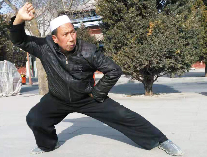 甘肃平凉市崆峒区人李文俊