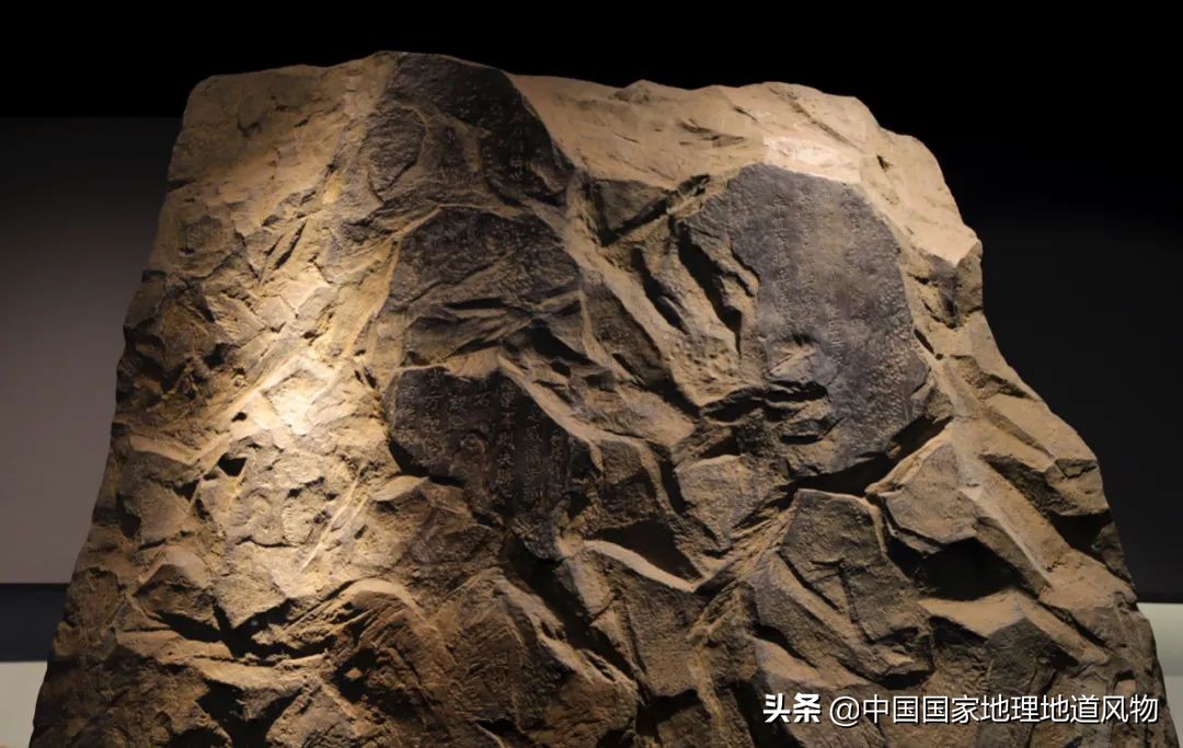 没有丽江商业化，比昆明更壮美，云南“最美江湖”为啥是大理？