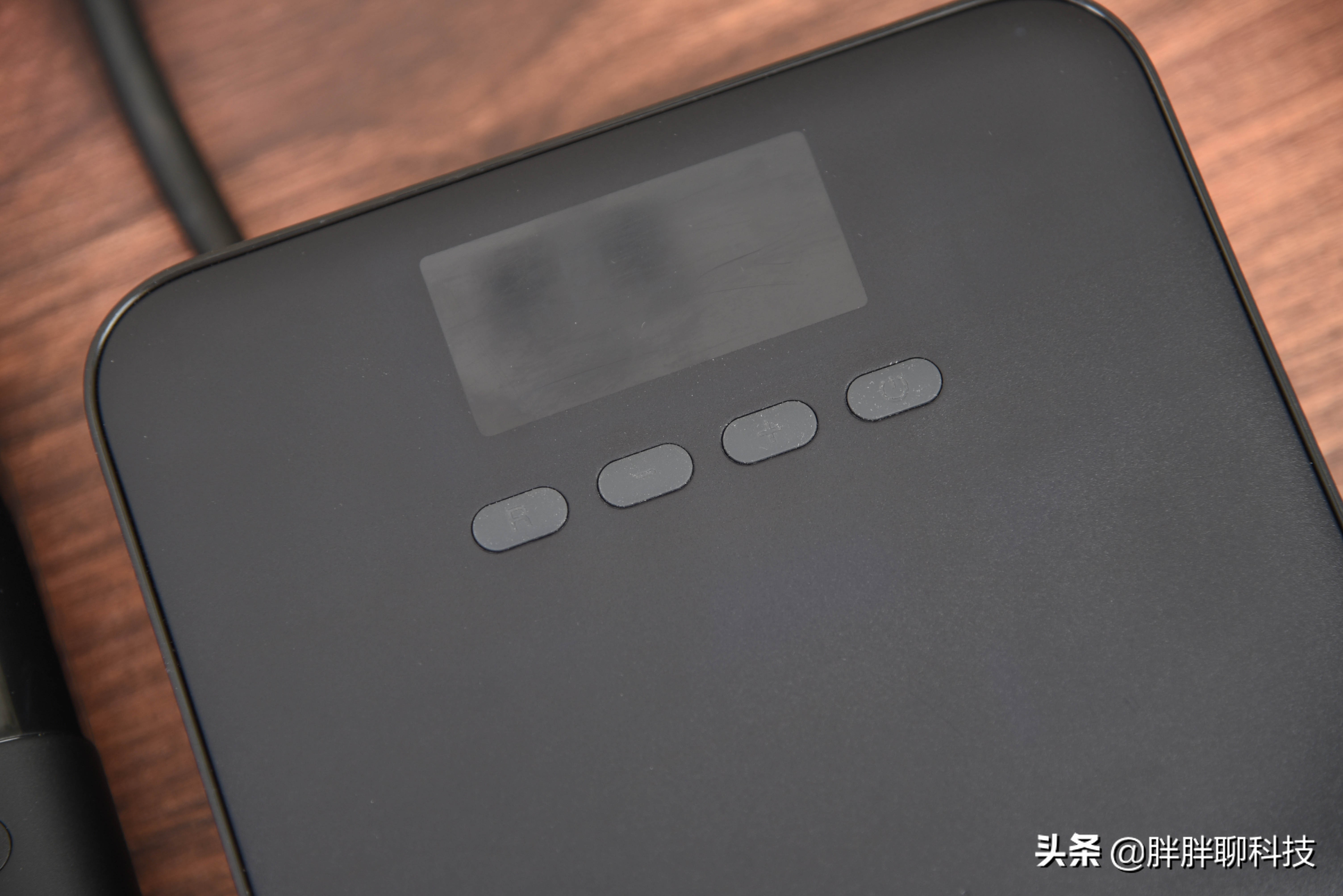 谁的气量更足？360 Q3与70迈青春版车载充气泵对比评测