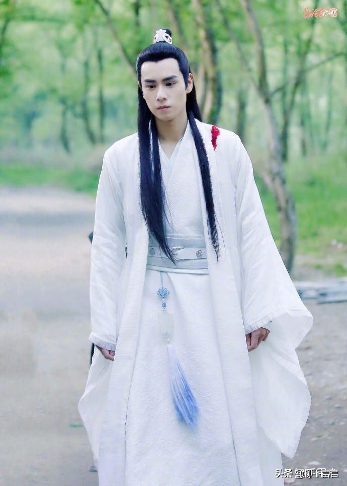 某宝模特出身，被捧“四小天王”、假唱、他真是流量花瓶吗