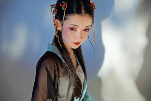 经典｜一首《长恨歌》，840个字，留下了多少传世佳句