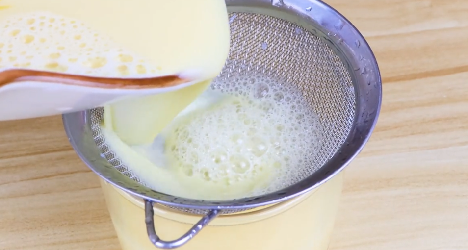 伊利小布丁怎么做（原来自制布丁这么简单）(3)