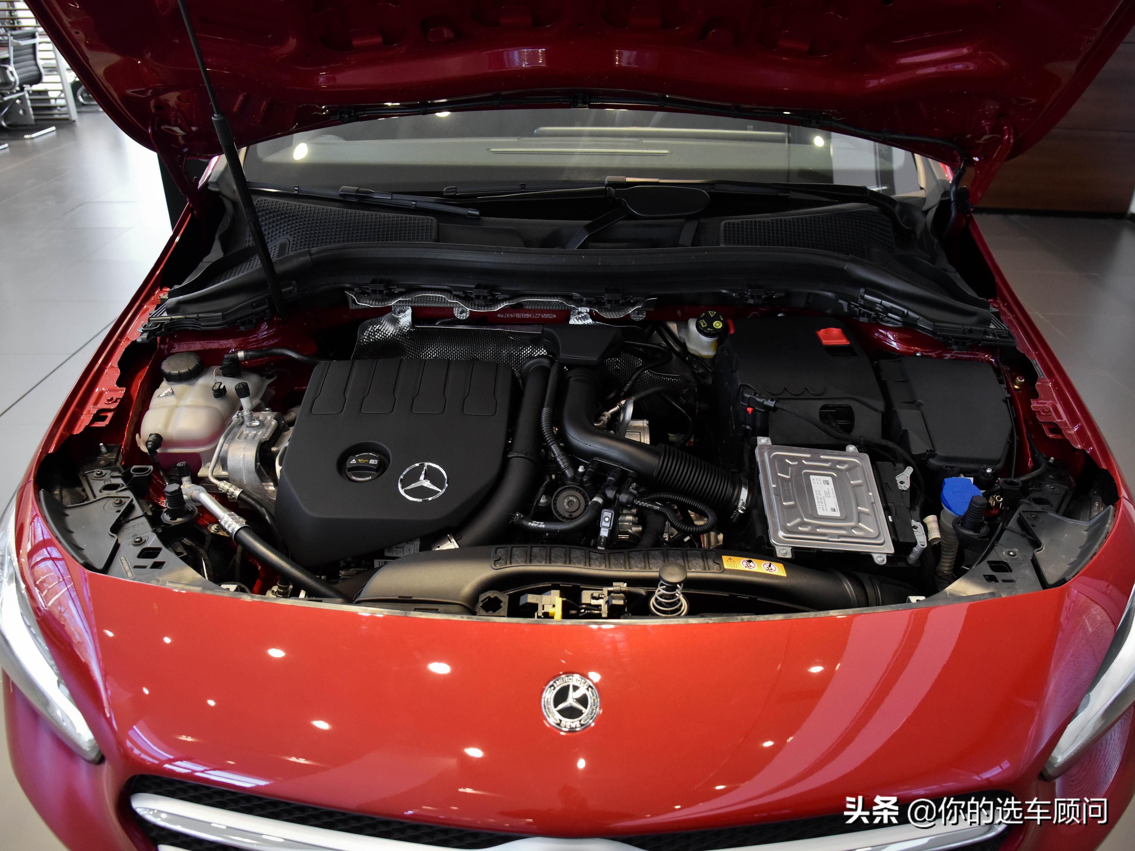进口豪华车5.9L低油耗，国产级价格车内大空间，实拍奔驰B级