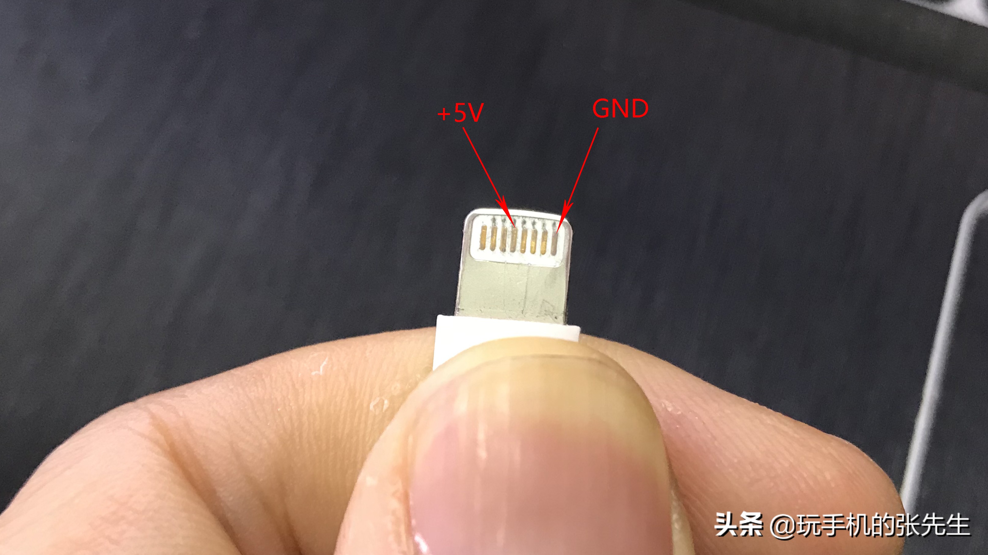 苹果充电线充不了电怎么了怎么回事及修复