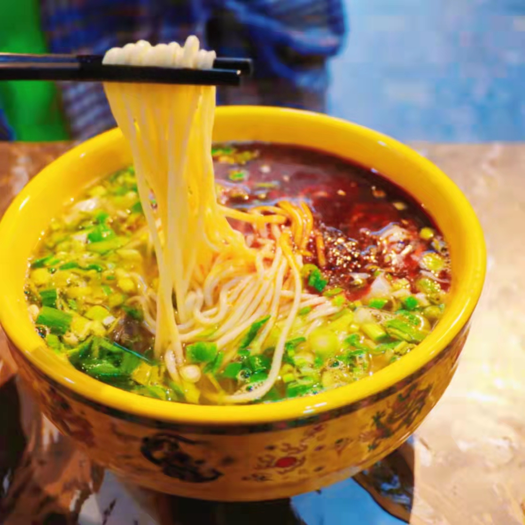 "阿索金大碗牛肉面"感恩有您一路陪伴