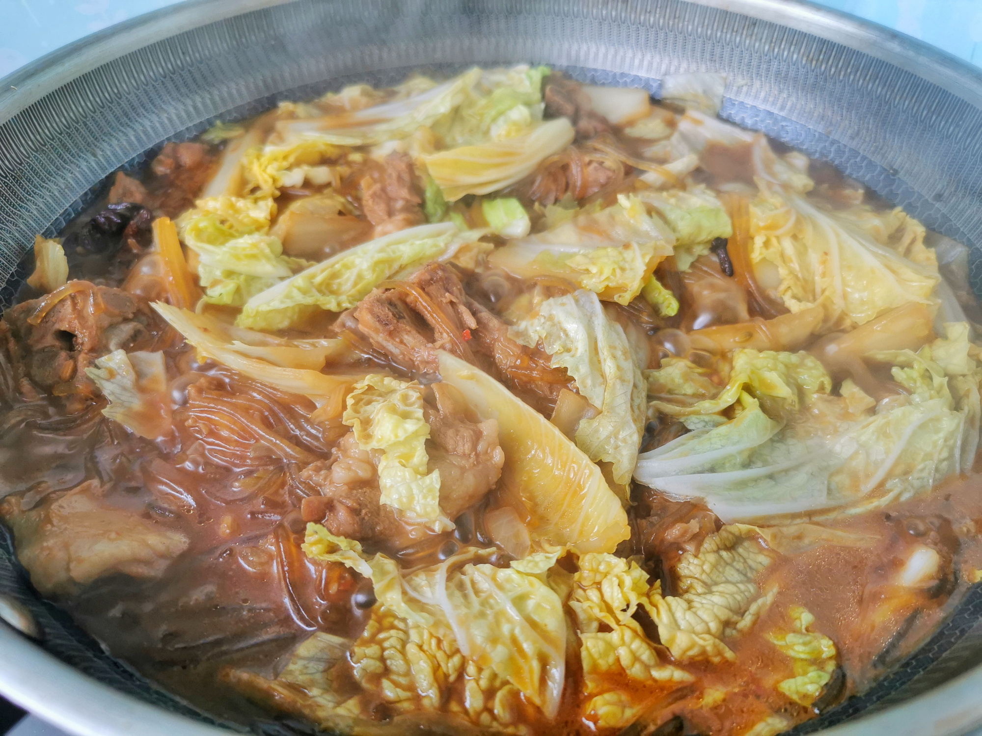 天气转凉吃猪肉不如吃羊蝎子,10块钱一斤,用来炖大锅菜特解馋