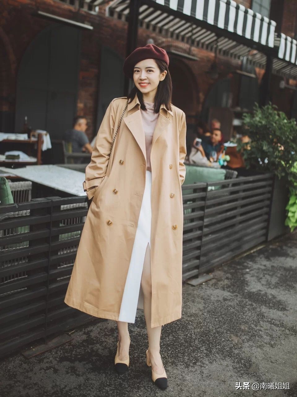 女生穿什么衣服显白(真正会打扮的女人) - 百百科