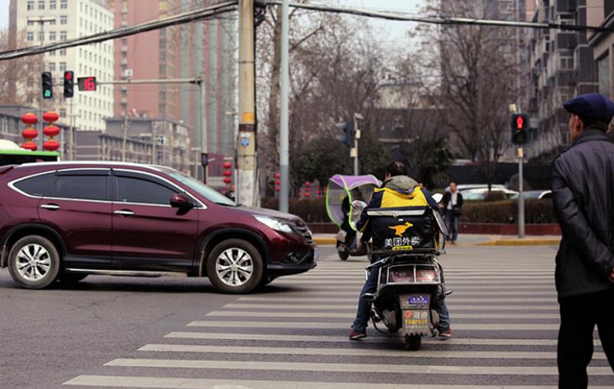 终于！广州对电动车“动手”了，明年10月1日开罚