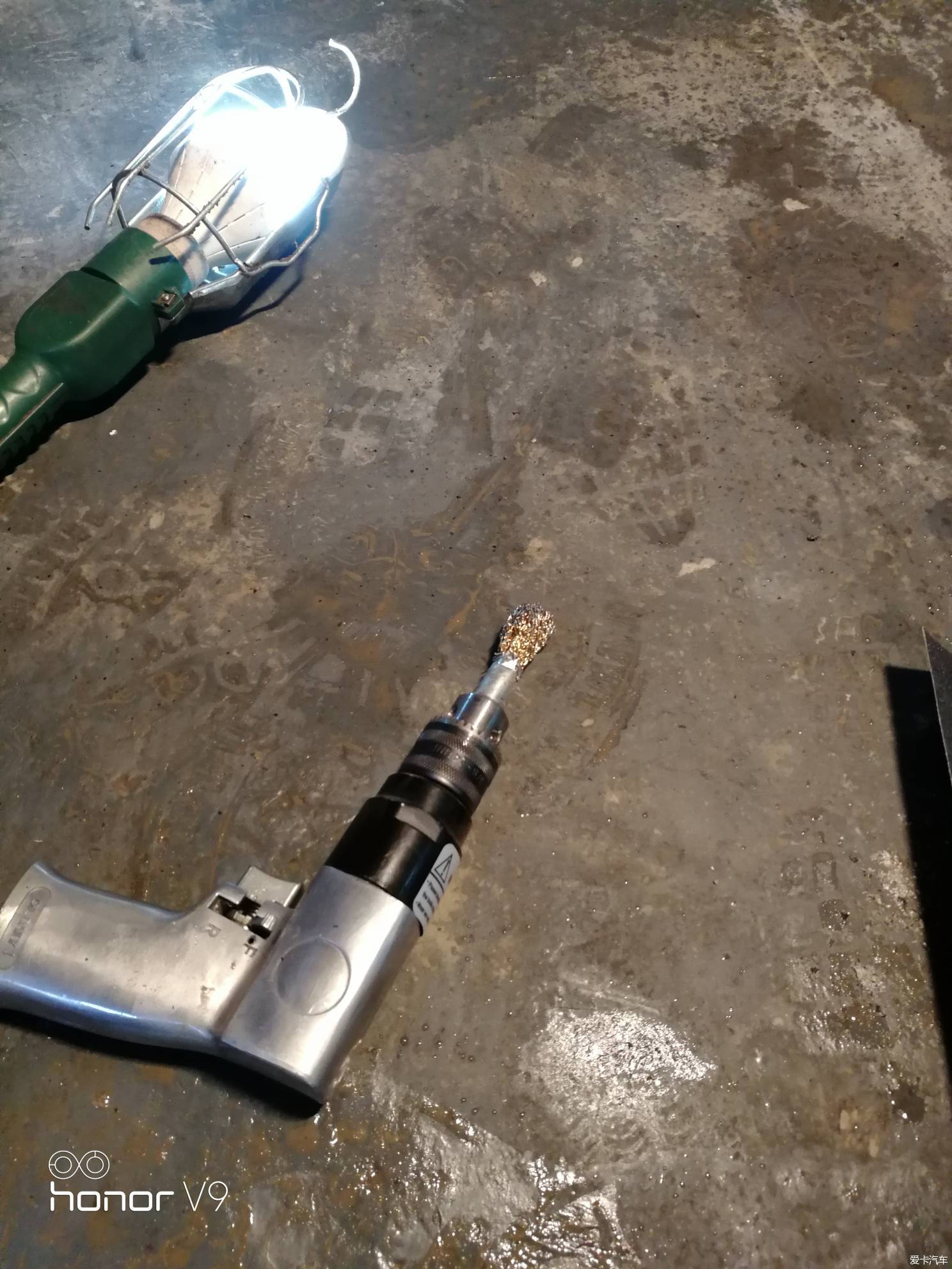 奶爸的自驾“遛娃神器”？丰田FJ酷路泽提车，轻度改装分享