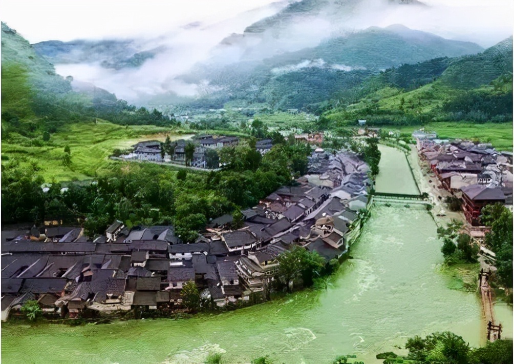 震撼！看了祖国这样的大好河山，谁不想保卫？