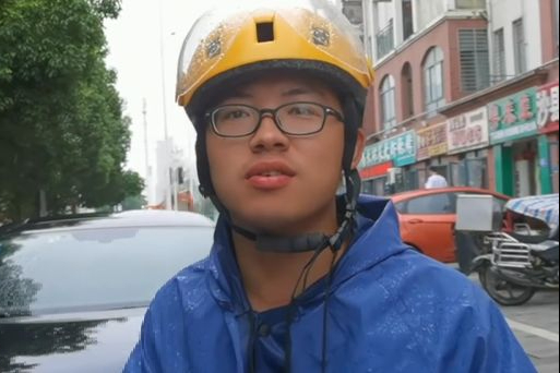 高考623分的外卖小哥，系985大学退学复读生，经历后方知读书可贵