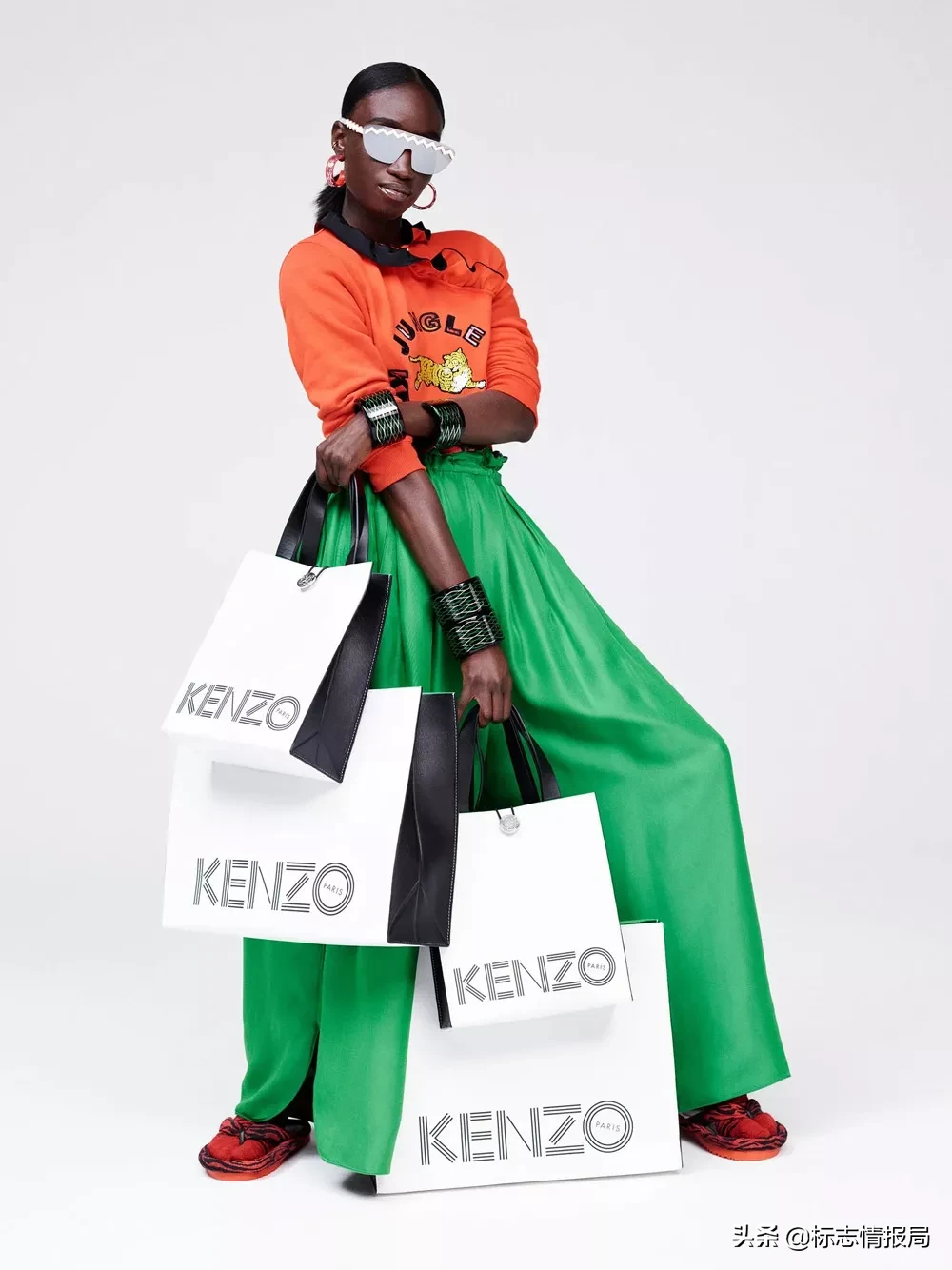 国际奢侈品牌 Kenzo 启用新LOGO，灵感源自建筑图形