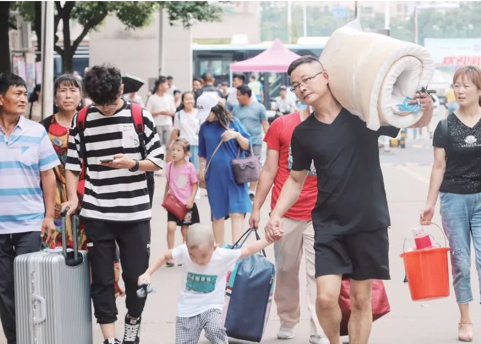 大一新生开学是否要带“被子”？学姐告诉你答案，避免吃亏