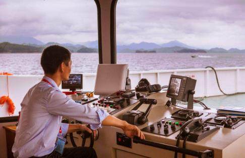 就业率高的4个“冷门专业”，竞争人数少薪资高，你选对了吗？