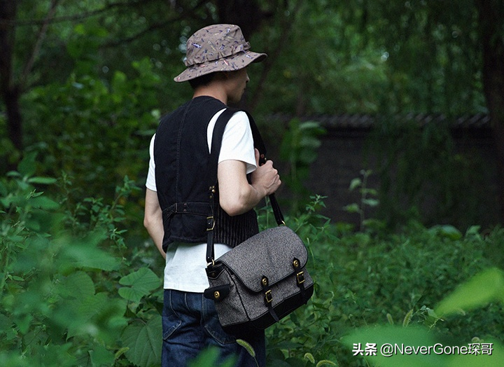 精選14款高逼格、高顏值的小眾高質單肩包，收藏好以防撞包
