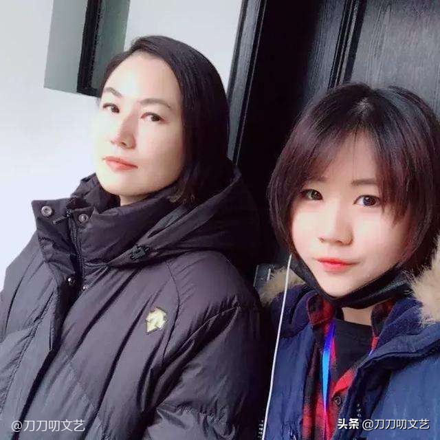 康作如个人资料(同为摇滚星二代，汪峰窦唯崔健郑钧的女儿，气场风格咋如此不同？)