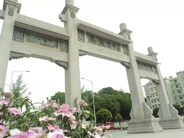 盘点恩施最难进的4所学校，市一中居然都排不上号......