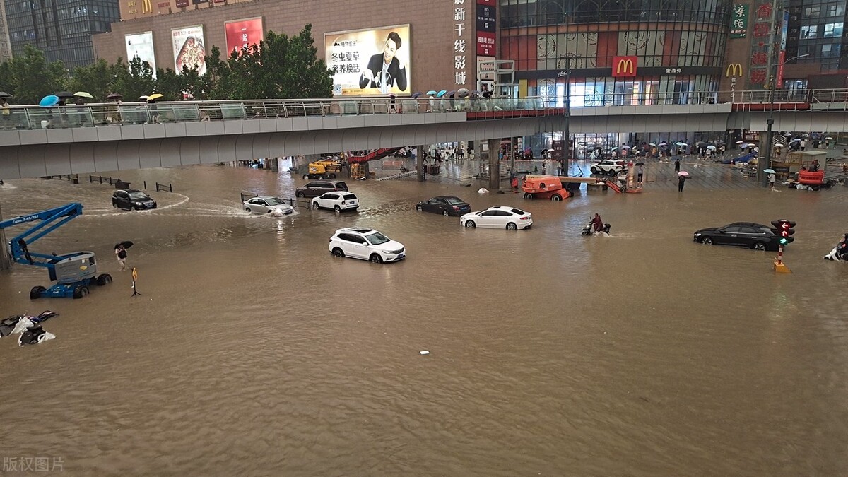 河南淇县暴雨图片