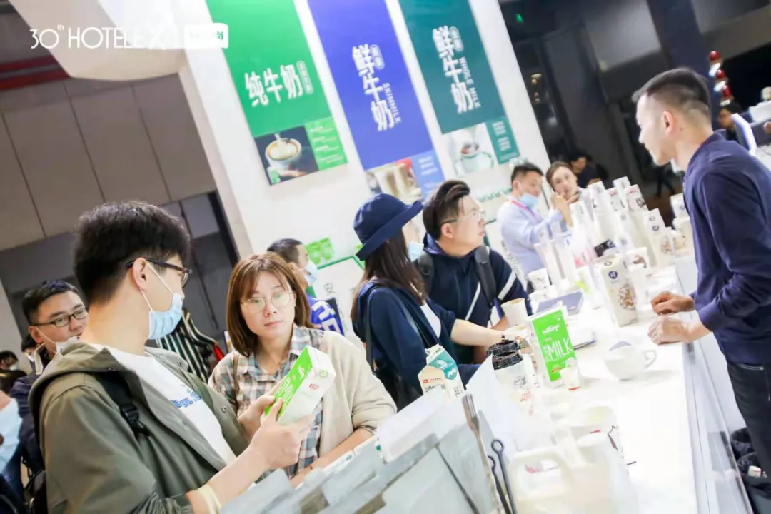 卫岗乳业亮相上海国际酒店及餐饮业博览会，多款烘焙特渠产品受青睐