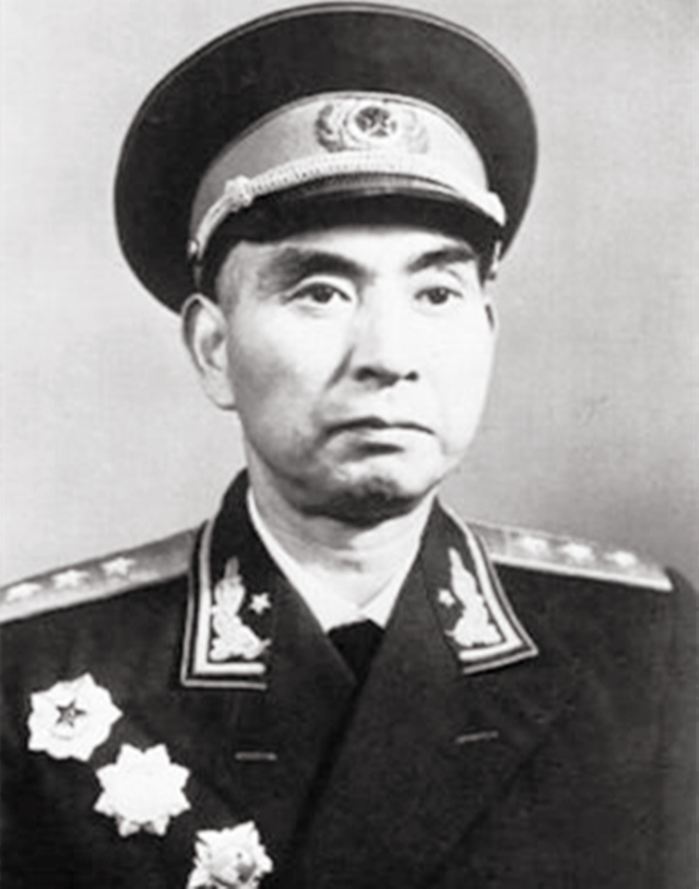 解放军中大名鼎鼎的三杨、三陈和三梁分别是谁？