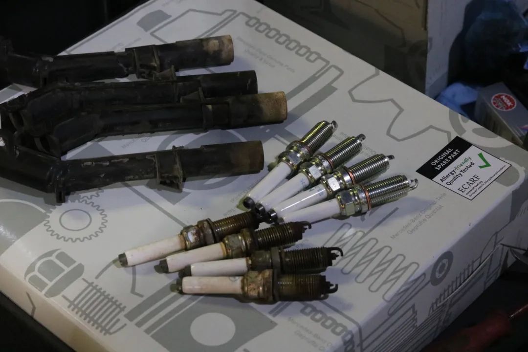 怪兽修车：翻新一辆15年奔驰GLK260，最终满血复活变新车