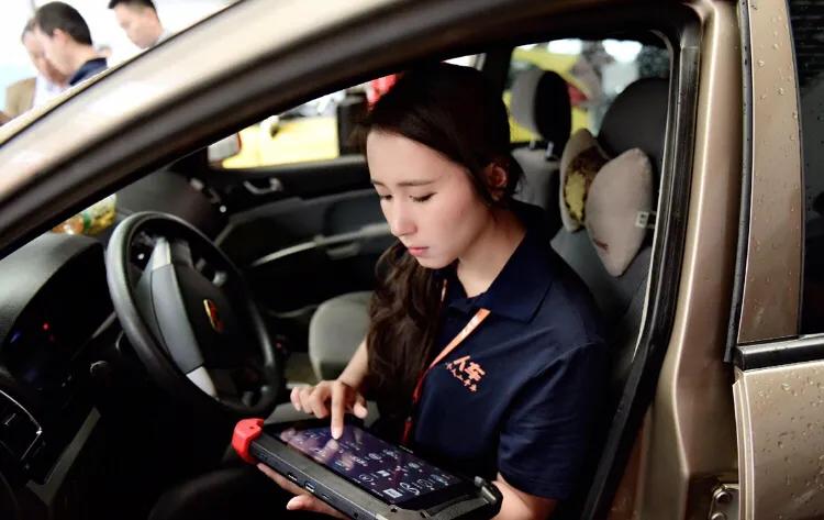 10万二手车与10万新车，哪个更好？怎么买车才不吃亏？