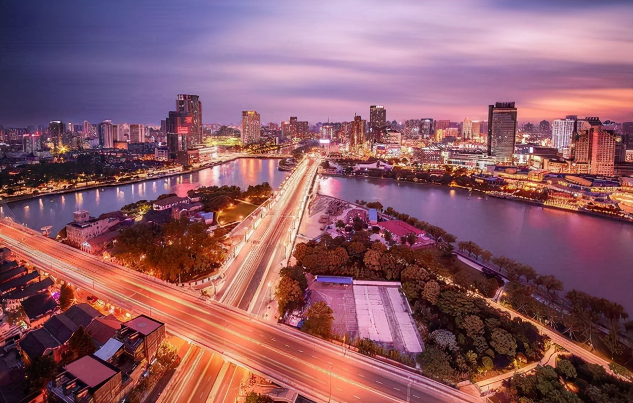 名校！浙江省十强中学，本科上线率90%以上，世界名校首选中学