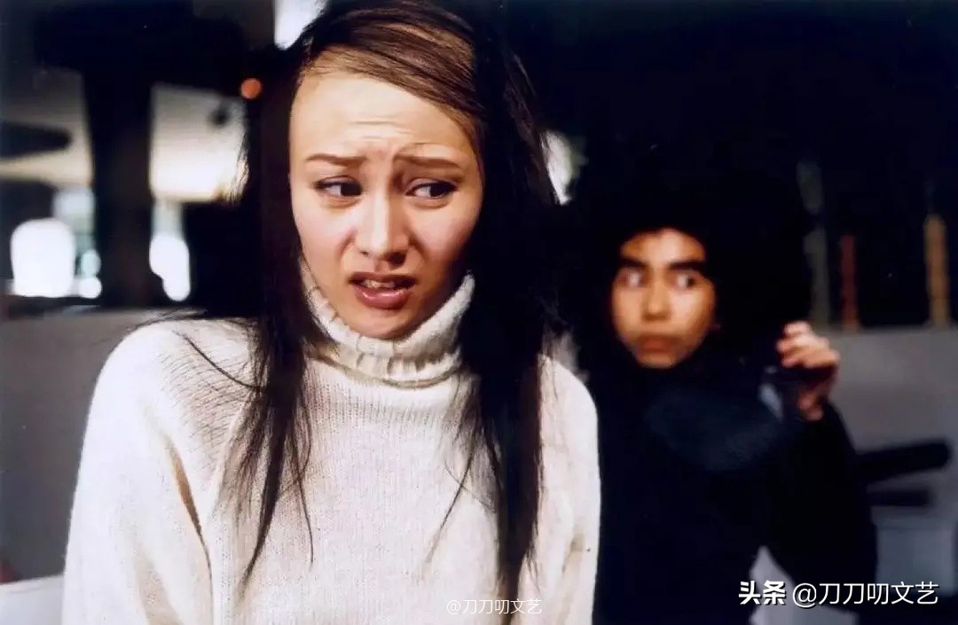 赵今麦扮丑太敷衍？对比杨幂热巴丑女造型，不是越丑演技就越好