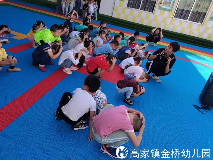 欢乐体智能，快乐共成长——仁寿县高家镇金桥幼儿园