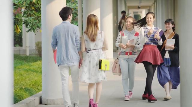 怒了！大学男生直播“偷拍、搭讪并侮辱女生”校方回应了